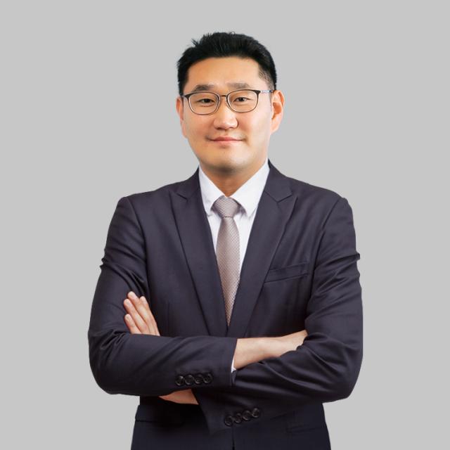 판사·김앤장경력 정지훈 대표변호사